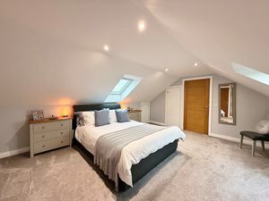 Photo 29- click for photo gallery